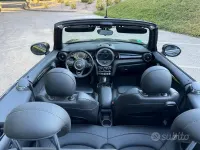 Usata Mini John Cooper Works Cabriolet 2020 Nero Cabrio