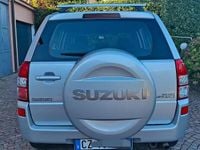Usata Suzuki Grand Vitara 129 CV (94 kW) 2006 Grigio SUV