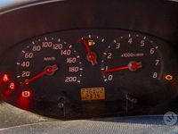 Usata Nissan Micra 2004 Rosso Utilitaria