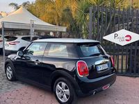 Usata Mini Cooper D 115 CV (84 kW) 2017 Nero Utilitaria