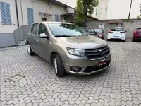 Begagnad Dacia Sandero Lauréate 75 HK (55 kW) 2013 Grå Sedan