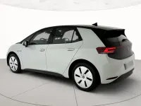 Usata VW ID.3 Life 69 kW (95 CV) 2022 Glacier white metallizzato nero Utilitaria