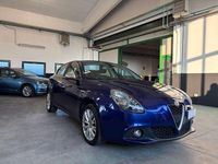 Usata Alfa Romeo Giulietta Super 120 CV (88 kW) 2016 Blu magnetico Utilitaria