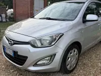 Usata Hyundai i20 Classic 85 CV (62 kW) 2013 Grigio Utilitaria
