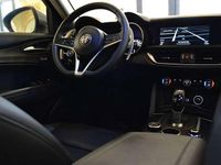 Usata Alfa Romeo Stelvio Super 210 CV (154 kW) 2018 Grigio vesuvio SUV