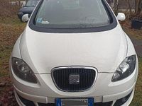 Usata Seat Altea XL 105 CV (77 kW) 2011 Bianco Monovolume