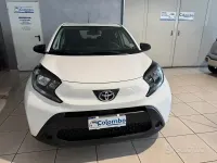 Käytetty Toyota Aygo X Active 72 HP (52 kW) 2026 Valkoinen Katumaasturi