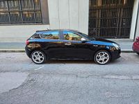 Usata Alfa Romeo Giulietta 140 CV (102 kW) 2011 Nero Utilitaria