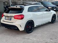 usata Mercedes GLA45 AMG AMG 4Matic PACCHETTO LUCI VOL