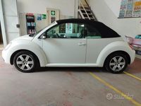 usata VW Beetle New1.9 TDI 105CV Cabrio