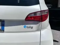 Begagnad Aixam City 2022 Vit Halvkombi
