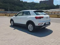 Usata VW T-Roc Life 150 CV (110 kW) 2022 Bianco SUV