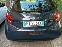 Usata Peugeot 208 2015 Utilitaria