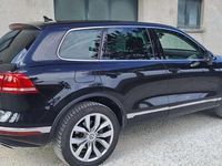 Usata VW Touareg 204 CV (150 kW) 2015 Nero SUV