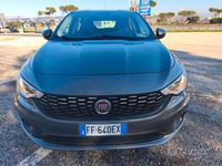 Usata Fiat Tipo Easy 120 CV (88 kW) 2016 Grigio Berlina