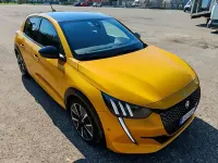 Usata Peugeot 208 GT-line 102 CV (75 kW) 2020 Giallo Utilitaria