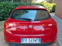 Usata Alfa Romeo Giulietta 120 CV (88 kW) 2017 Rosso Utilitaria