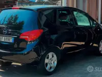 Usata Opel Meriva 101 CV (74 kW) 2010 Nero Monovolume