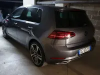 Usata VW Golf VIII Executive 131 CV (96 kW) 2020 Grigio Berlina