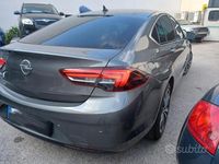 Usata Opel Insignia 140 CV (102 kW) 2019 Grigio Berlina