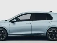 Nuova VW Golf VIII R-line Plus 150 CV (110 kW) 2026 Blu/azzurro Berlina