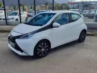Usata Toyota Aygo X-play 69 CV (50 kW) 2017 Bianco Utilitaria
