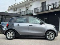 Usata Smart ForFour 71 CV (52 kW) 2018 Antracite Utilitaria