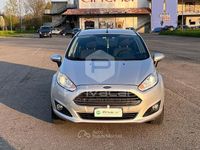 Usata Ford Fiesta Titanium 60 CV (44 kW) 2014 Gray Utilitaria