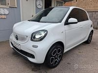 Usata Smart ForFour 71 CV (52 kW) 2016 Bianco Utilitaria