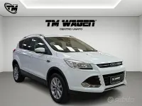 Usado Ford Kuga S 150 CV (110 kW) 2017 Blanco SUV