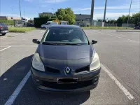 Usata Renault Clio II LE 75 CV (55 kW) 2008 Berlina
