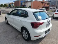 Usata VW Polo 80 CV (58 kW) 2022 Bianco pastello Utilitaria
