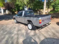 Usata Mitsubishi L200 72 CV (52 kW) 1992 Grigio Pick-up