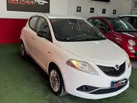 Usata Lancia Ypsilon Silver 69 CV (50 kW) 2017 Bianco Utilitaria