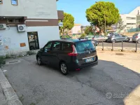 Usata Renault Scénic III 110 CV (80 kW) 2011 Bluazzurro Monovolume