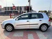 Usata VW Golf VI Comfortline 102 CV (75 kW) 2008 Grigio Utilitaria