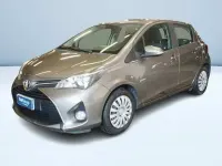 Usata Toyota Yaris Lounge 69 CV (50 kW) 2017 Grigio Berlina