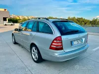 Usata Mercedes C220 150 CV (110 kW) 2006 Grigio Station wagon