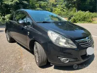 Usata Opel Corsa 86 CV (63 kW) 2010 Nero Utilitaria