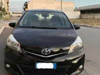 Usata Toyota Yaris Lounge 90 CV (66 kW) 2011 Nero Utilitaria