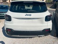 Usata Jeep Avenger Longitude 101 CV (74 kW) 2024 Bianco SUV