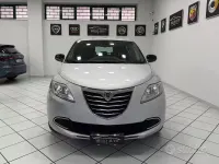 Usata Lancia Ypsilon Gold 69 CV (50 kW) 2015 Grigio Utilitaria
