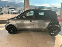 Usata Smart ForFour 71 CV (52 kW) 2016 Grigio Utilitaria