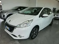 Usata Peugeot 208 Active 82 CV (60 kW) 2014 Bianco Utilitaria