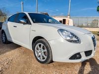 Second-hand Alfa Romeo Giulietta Progression 105 CP (77 kW) 2012 Alb Hatchback