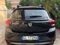 Usata Dacia Sandero Comfort 101 CV (74 kW) 2022 Berlina