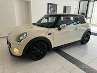 Begagnad Mini Cooper D 116 HK (85 kW) 2014 Beige Halvkombi