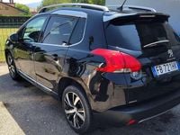 Usata Peugeot 2008 120 CV (88 kW) 2015 Nero SUV