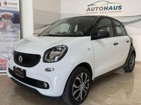 usata Smart ForFour 1.0 BENZ. 70 CV CAMBIO AUTOMATICO