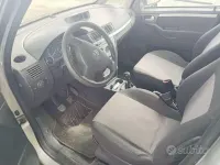 Usata Opel Meriva 101 CV (74 kW) 2003 Grigio Monovolume